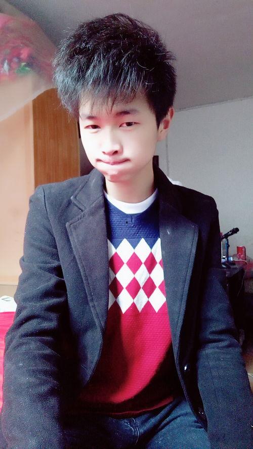 韩晓宗个人资料,才华横溢的青年才俊，引领时代潮流的先锋人物